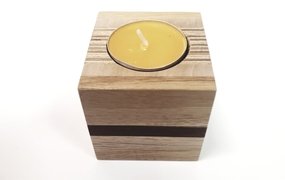 Medinė žvakidė